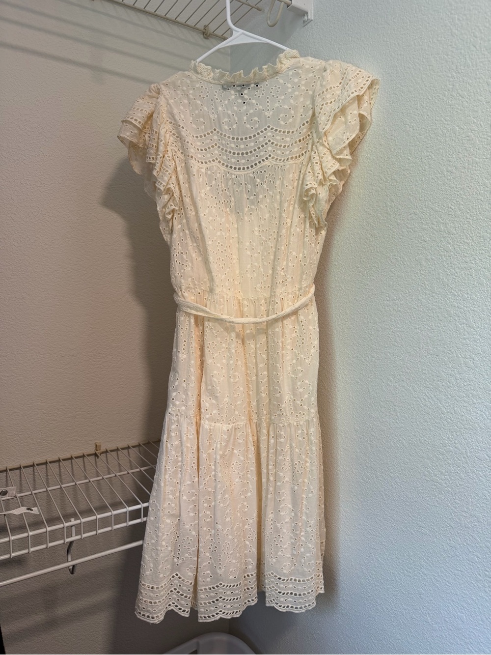 BCBGMAXAZRIA Women’s Cotton Eyelet Lace Tiered Cottagecore Boho Western Dress - Picture 7 of 9